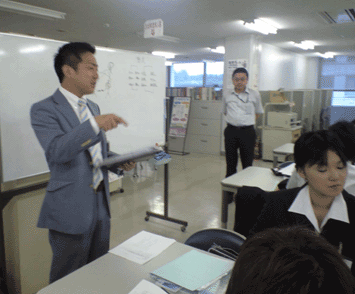 内藤先生.gif