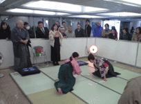 霧立ちのぼる・・・.gif